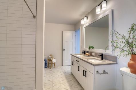 5460 11th Street W West Fargo ND 58078