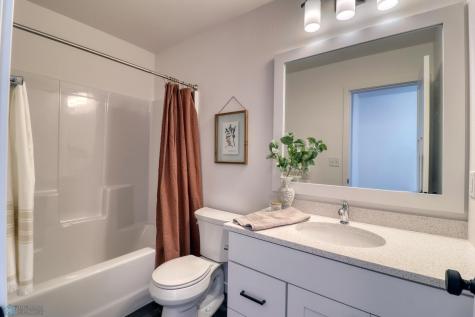 5460 11th Street W West Fargo ND 58078