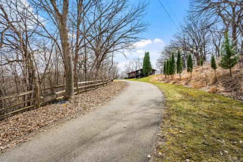 17125 Stodola Road Minnetonka MN 55345