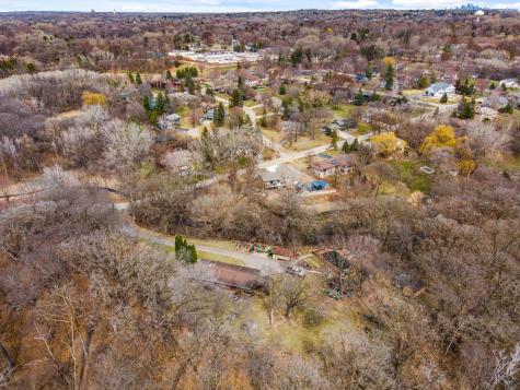 17125 Stodola Road Minnetonka MN 55345
