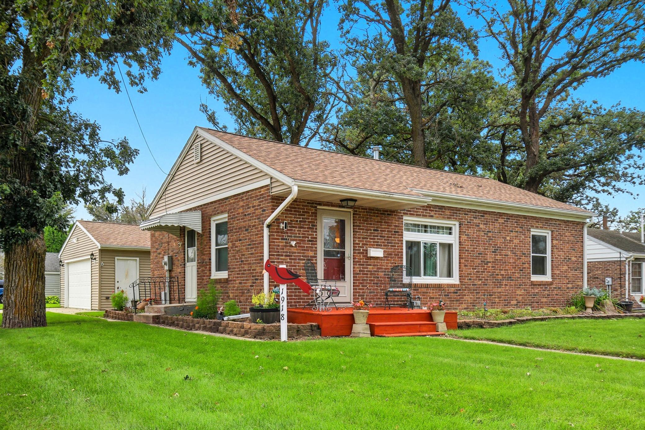 1918 7th Avenue NE Austin MN 55912