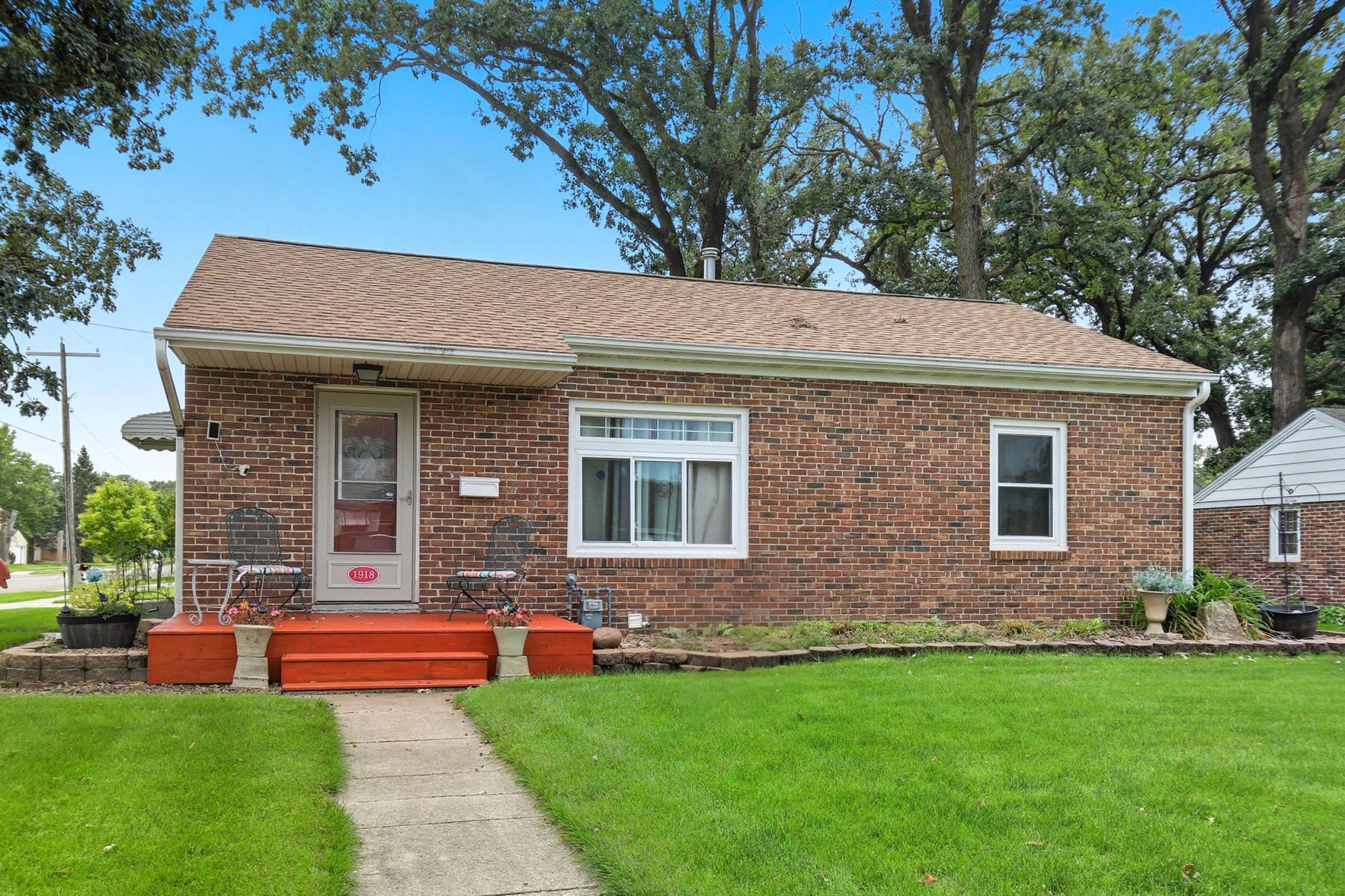 1918 7th Avenue NE Austin MN 55912