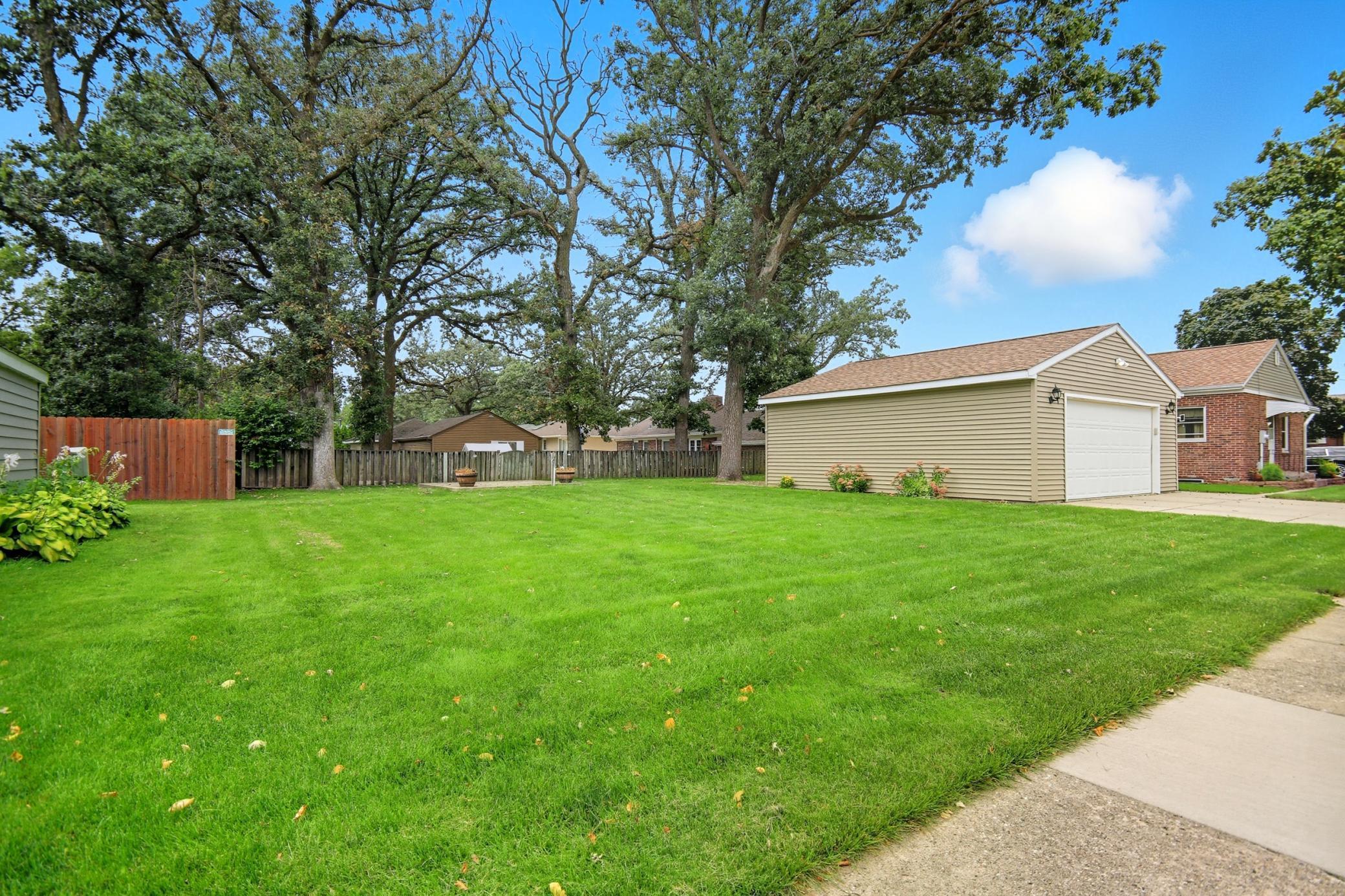 1918 7th Avenue NE Austin MN 55912