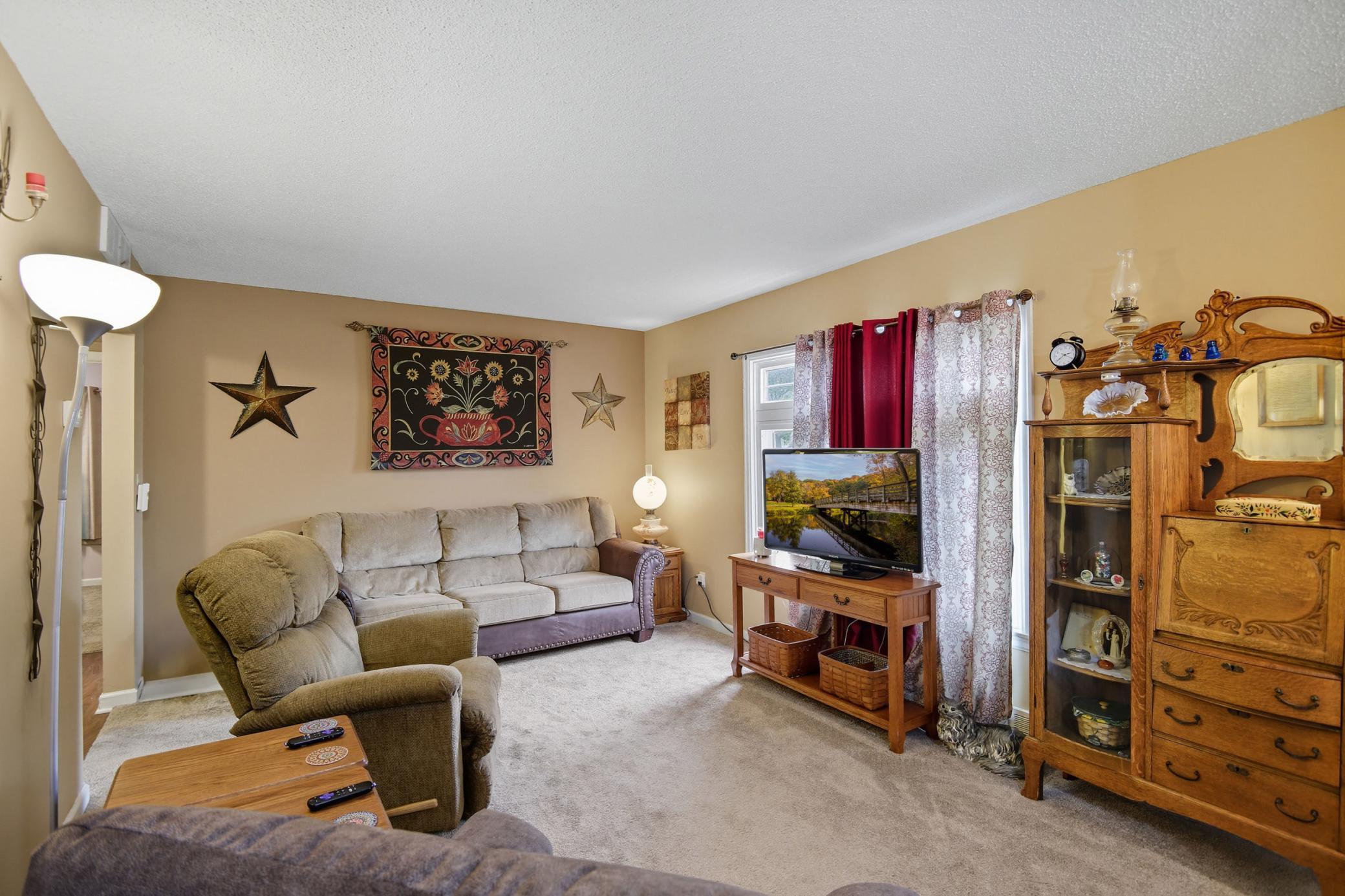 1918 7th Avenue NE Austin MN 55912