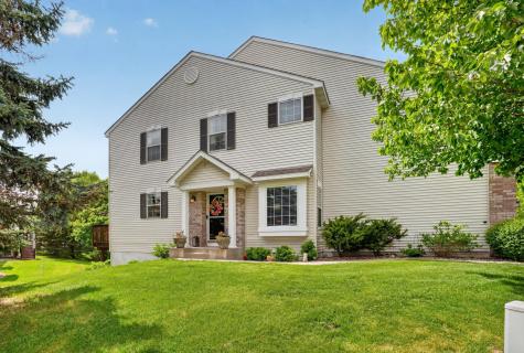 15277 Florist Circle Apple Valley MN 55124