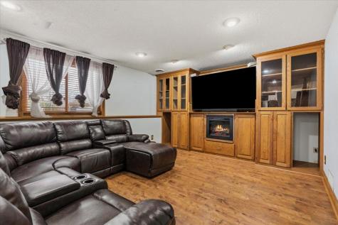 12125 Aztec Street NW Coon Rapids MN 55433