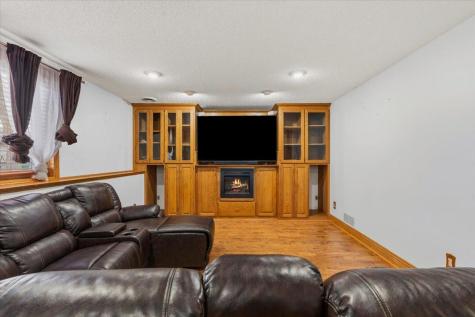 12125 Aztec Street NW Coon Rapids MN 55433
