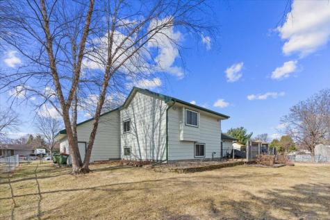 12125 Aztec Street NW Coon Rapids MN 55433