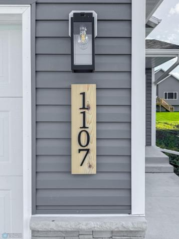 1107 60th Avenue W West Fargo ND 58078