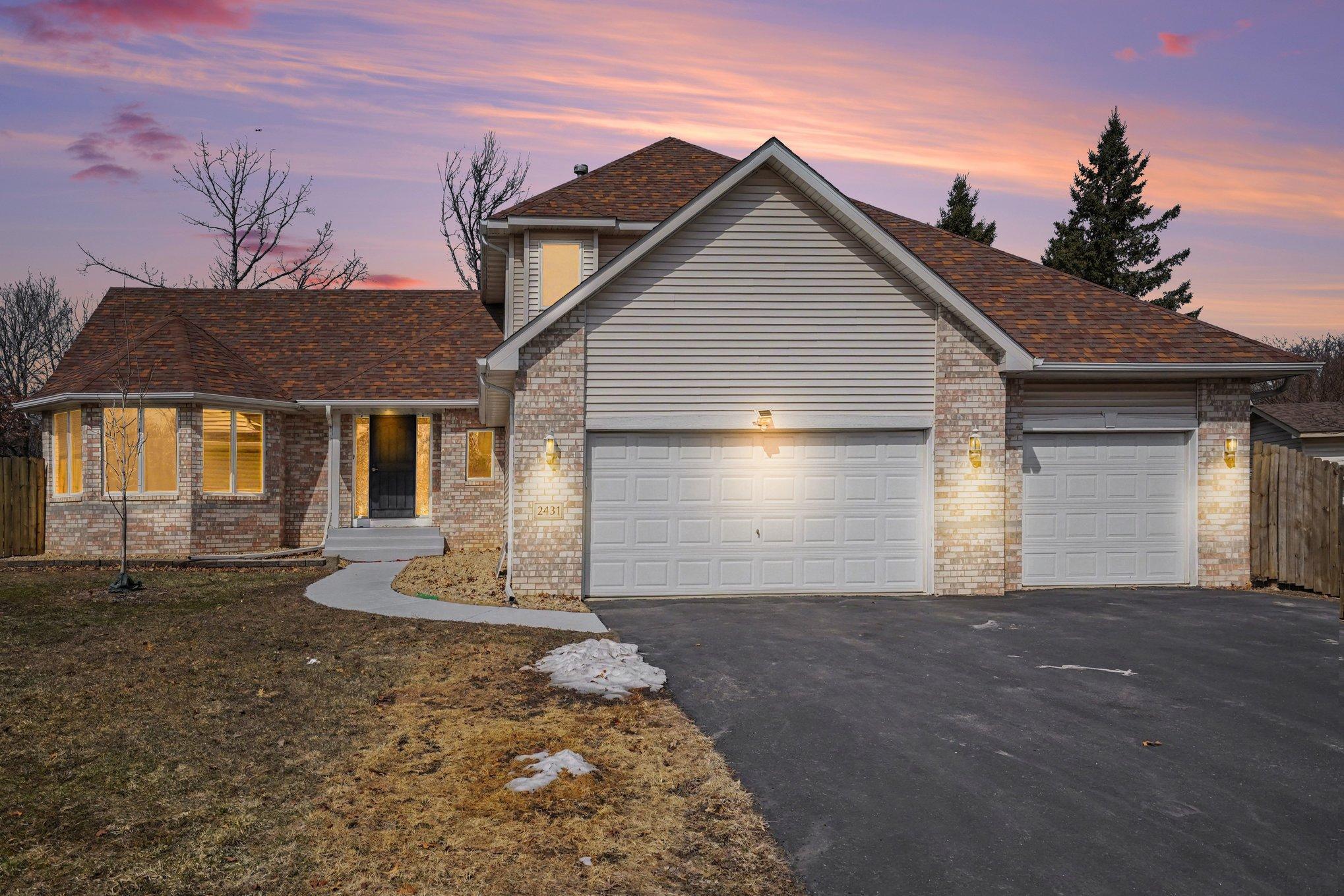 2431 Tevlin Court E Maplewood MN 55119
