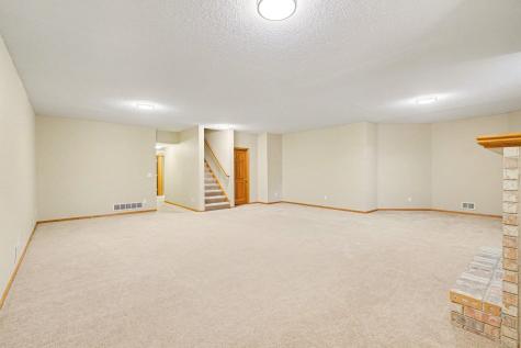 2431 Tevlin Court E Maplewood MN 55119