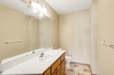 2431 Tevlin Court E Maplewood MN 55119