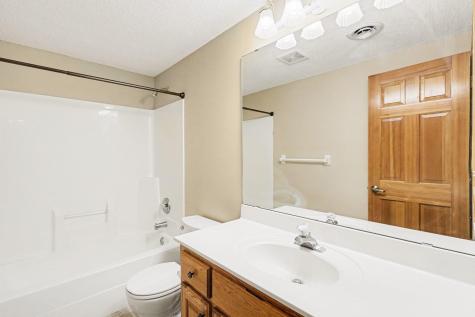 2431 Tevlin Court E Maplewood MN 55119