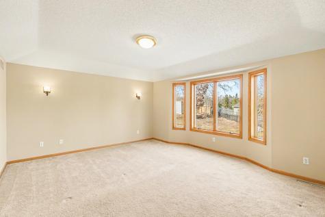 2431 Tevlin Court E Maplewood MN 55119