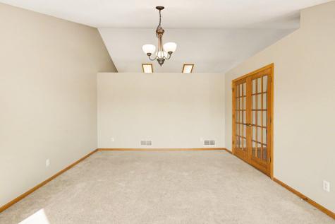 2431 Tevlin Court E Maplewood MN 55119
