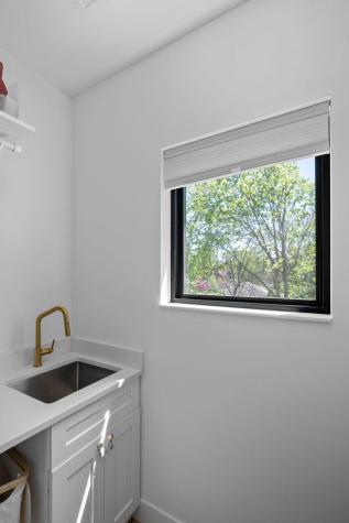 1735 3rd Street NE Minneapolis MN 55413