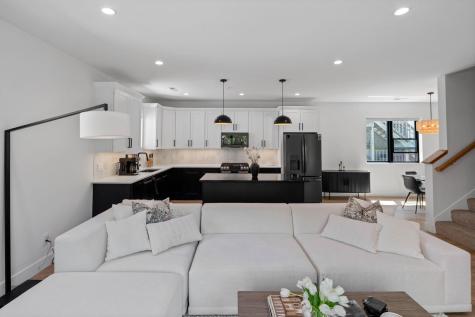 1735 3rd Street NE Minneapolis MN 55413