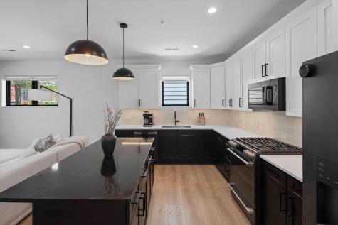 1735 3rd Street NE Minneapolis MN 55413