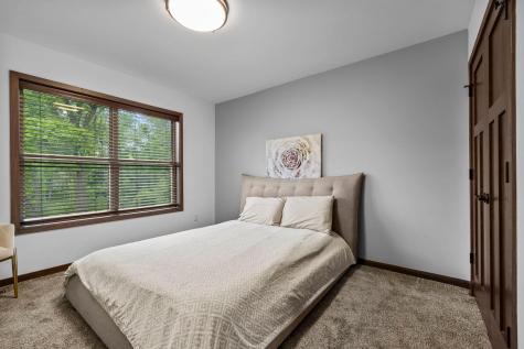16685 Judicial Road Lakeville MN 55044
