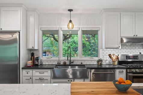 1842 Beecher Drive Eagan MN 55122