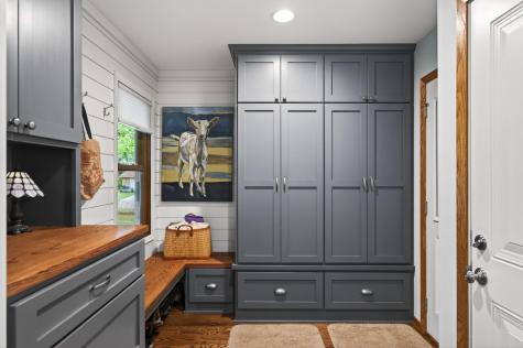 1842 Beecher Drive Eagan MN 55122