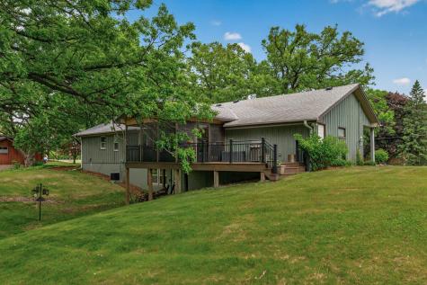 1842 Beecher Drive Eagan MN 55122