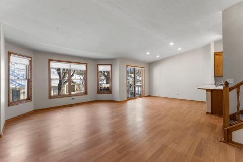 809 Ivy Lane Eagan MN 55123