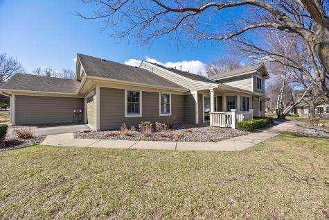 809 Ivy Lane Eagan MN 55123