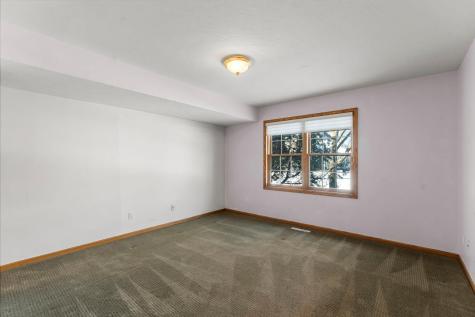 809 Ivy Lane Eagan MN 55123