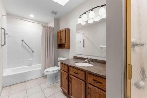 809 Ivy Lane Eagan MN 55123