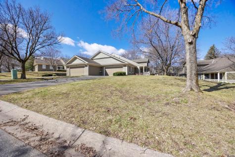 809 Ivy Lane Eagan MN 55123