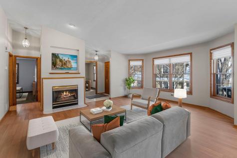 809 Ivy Lane Eagan MN 55123