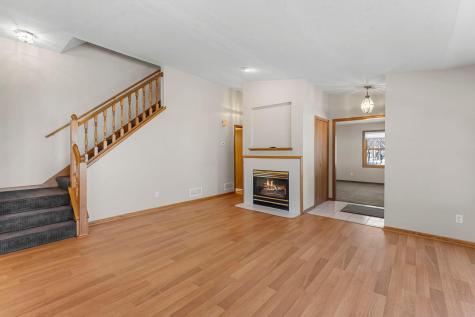 809 Ivy Lane Eagan MN 55123