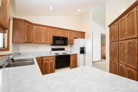 1807 33rd Street S Moorhead MN 56560