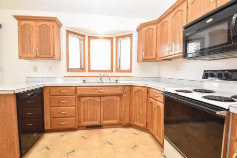 1807 33rd Street S Moorhead MN 56560
