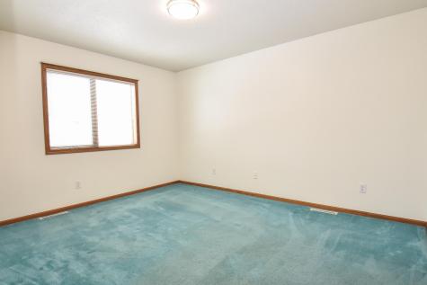 1807 33rd Street S Moorhead MN 56560