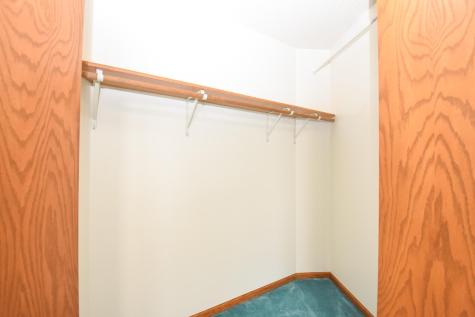 1807 33rd Street S Moorhead MN 56560