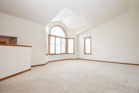 1807 33rd Street S Moorhead MN 56560