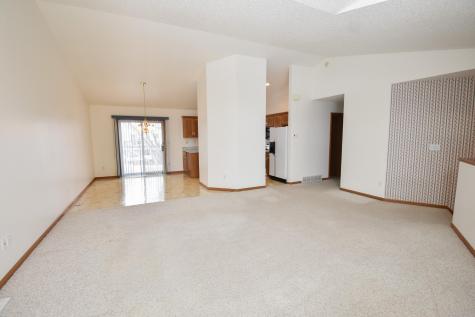 1807 33rd Street S Moorhead MN 56560