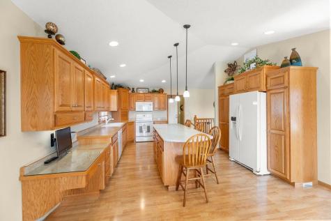 4432 3rd Street S Moorhead MN 56560
