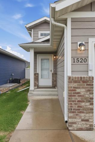 1520 67th Avenue S Fargo ND 58104