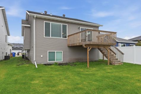 1520 67th Avenue S Fargo ND 58104