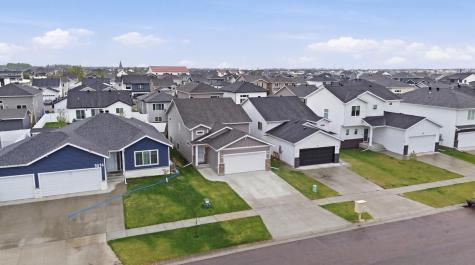 1520 67th Avenue S Fargo ND 58104