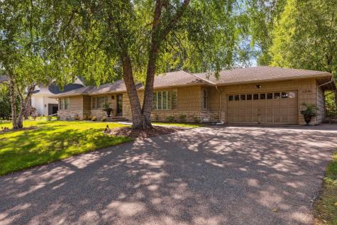 4908 Ridge Place Edina MN 55424
