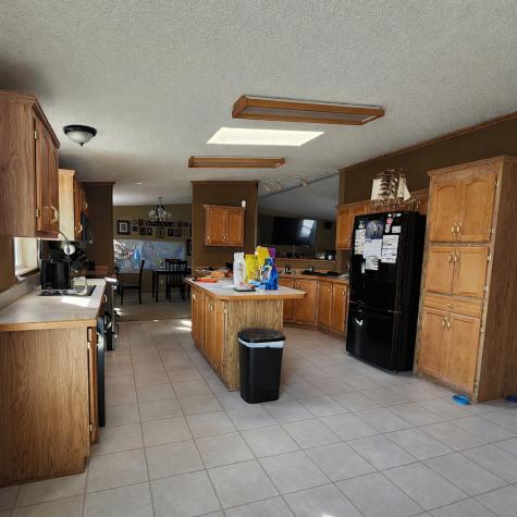 617 6½ Avenue Milnor ND 58060