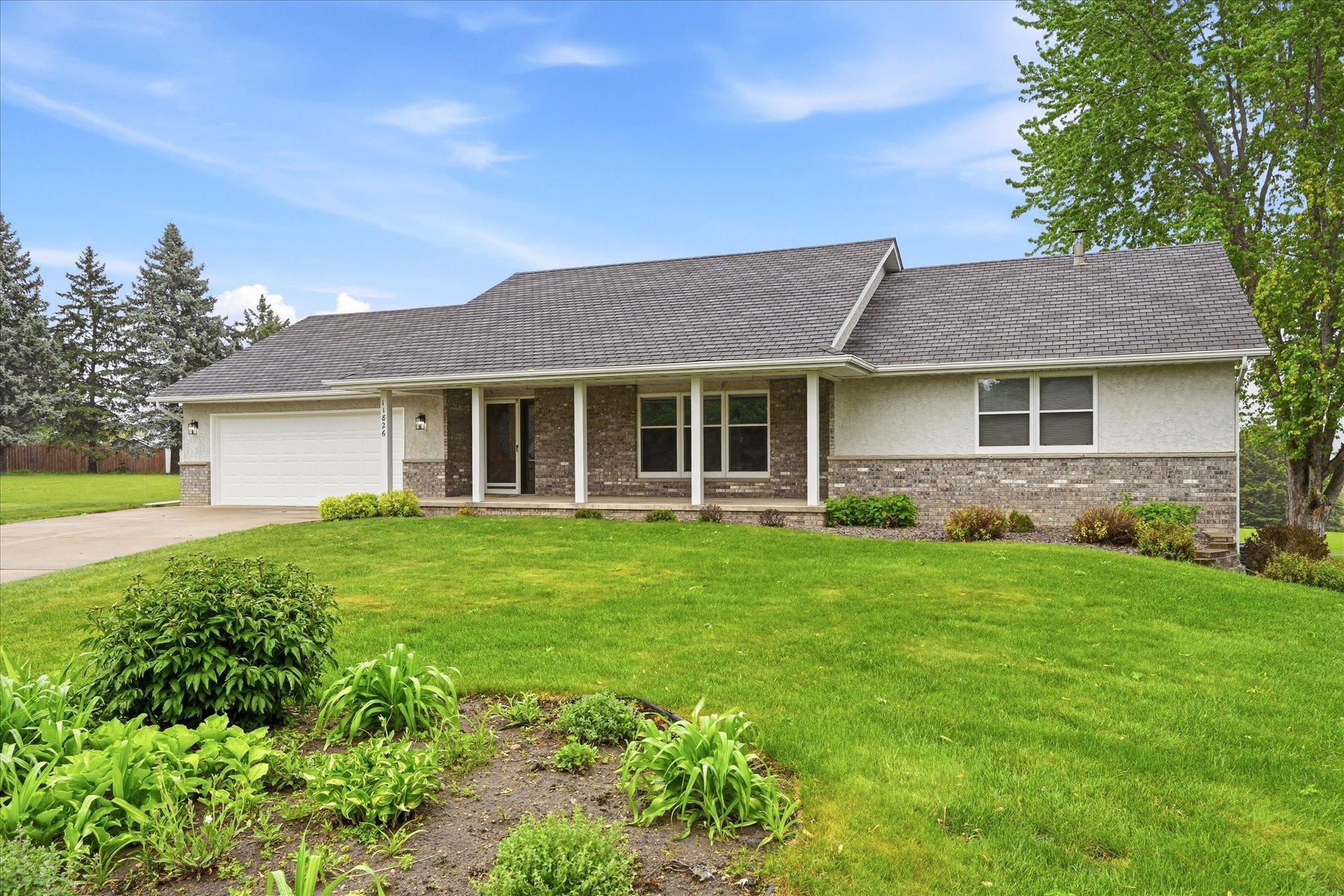 11826 Larabee Circle NE Albertville MN 55301
