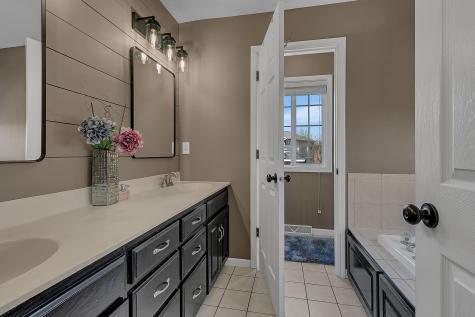 2418 18th Avenue SE Saint Cloud MN 56304