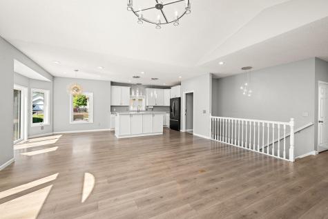 20337 Ipava Avenue Lakeville MN 55044