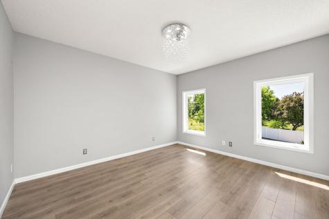 20337 Ipava Avenue Lakeville MN 55044
