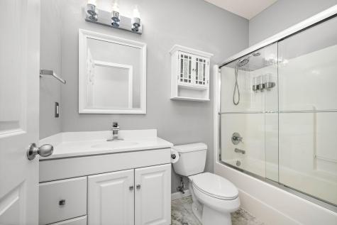 20337 Ipava Avenue Lakeville MN 55044